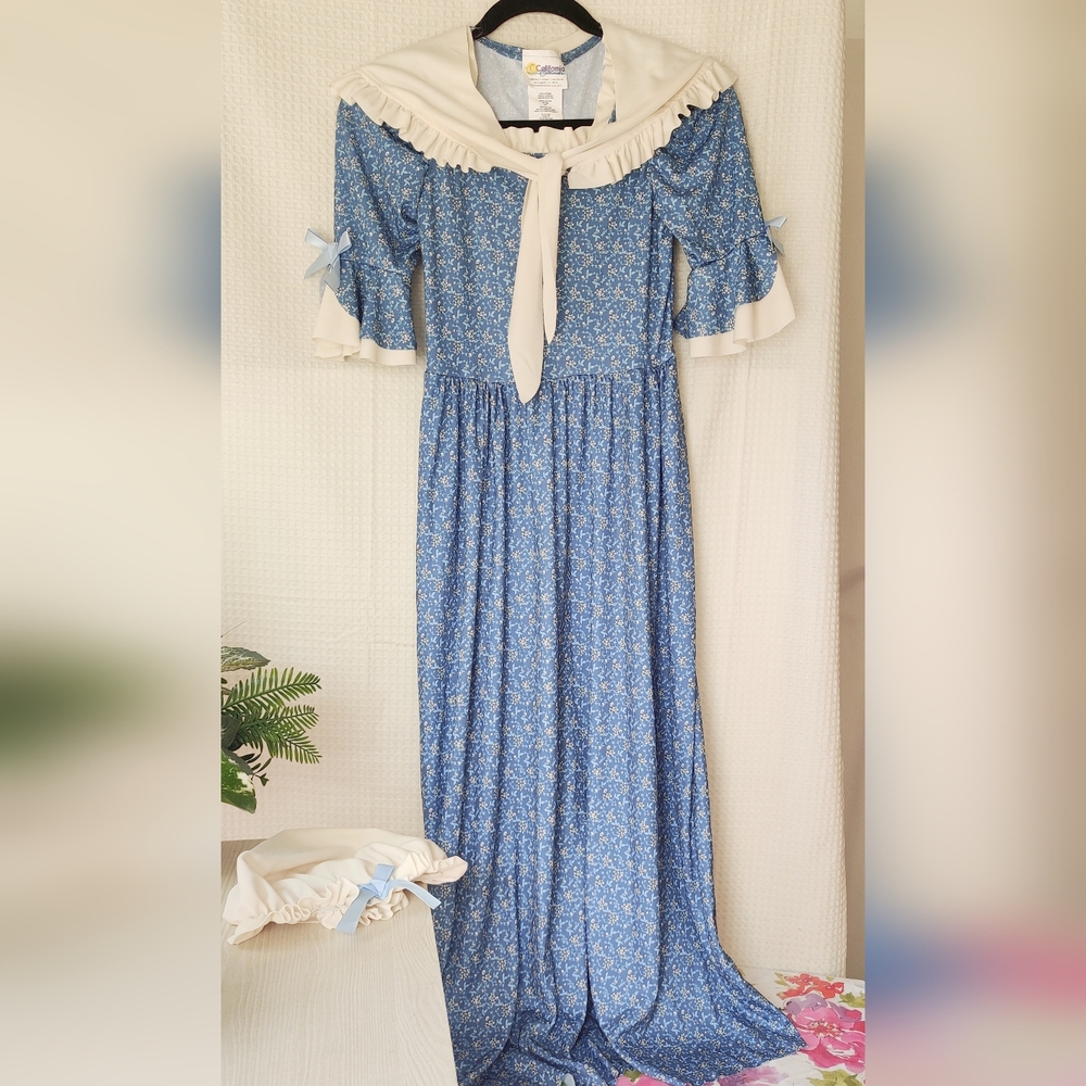 California Costumes, Colonial Village Girl, Child Costume Size Small (6-8)